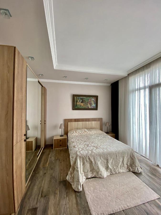 Villa Old Батумі Екстер'єр фото