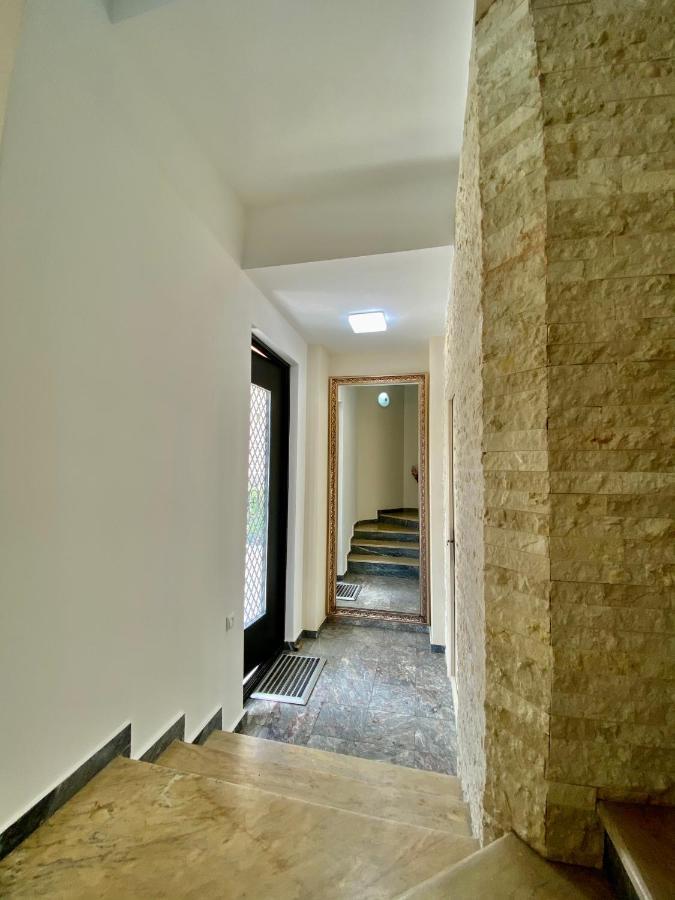 Villa Old Батумі Екстер'єр фото
