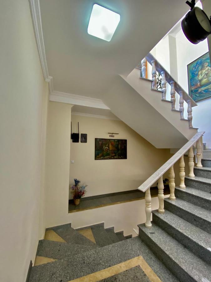 Villa Old Батумі Екстер'єр фото
